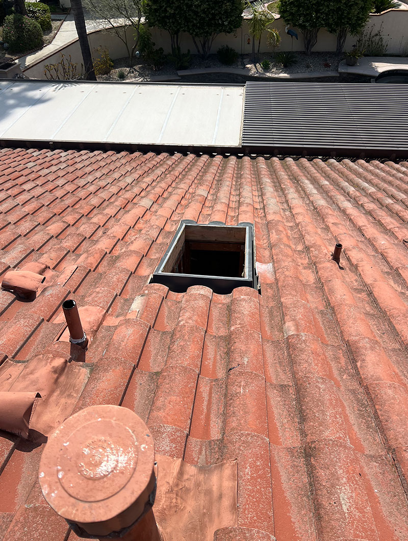 Residential Skylight - Anaheim Hills, CA Velux. Skylite Tec