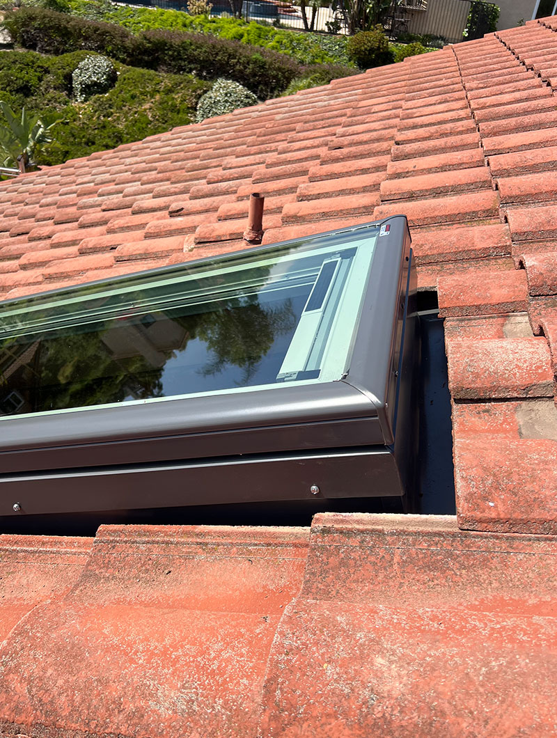 Residential Skylight - Anaheim Hills, CA Velux. Skylite Tec