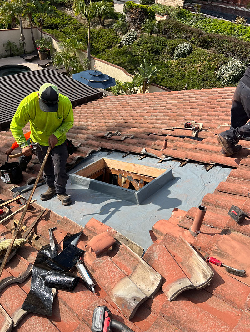 Residential Skylight - Anaheim Hills, CA Velux. Skylite Tec