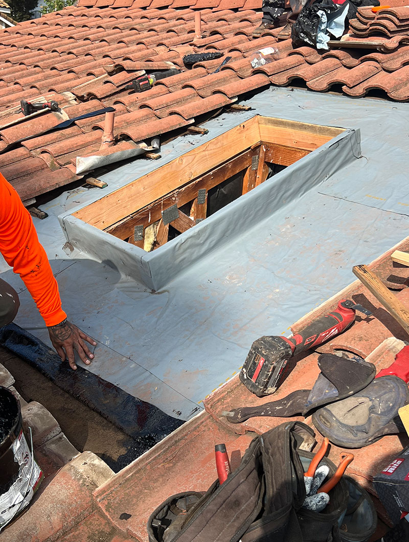 Residential Skylight - Anaheim Hills, CA Velux. Skylite Tec