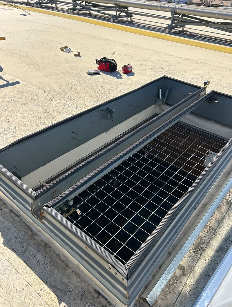 Smoke Vent Replacement - Albertsons - Irvine, CA. Skylite Tec